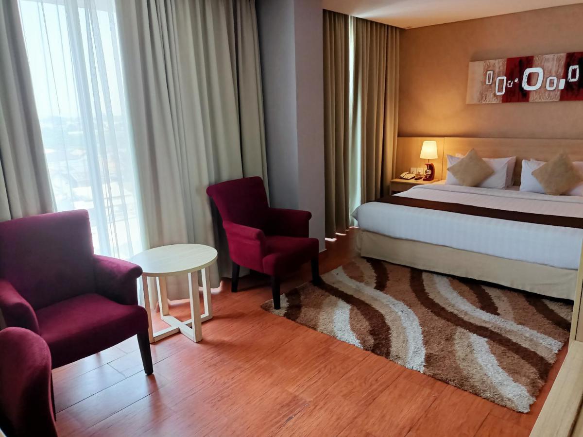 Days Hotel & Suites By Wyndham Jakarta Airport Tangerang Eksteriør bilde